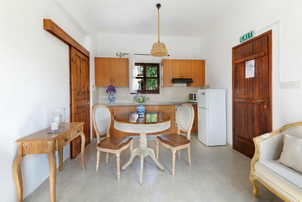 Meleni Cottage Houses Parekklisia Dış mekan fotoğraf