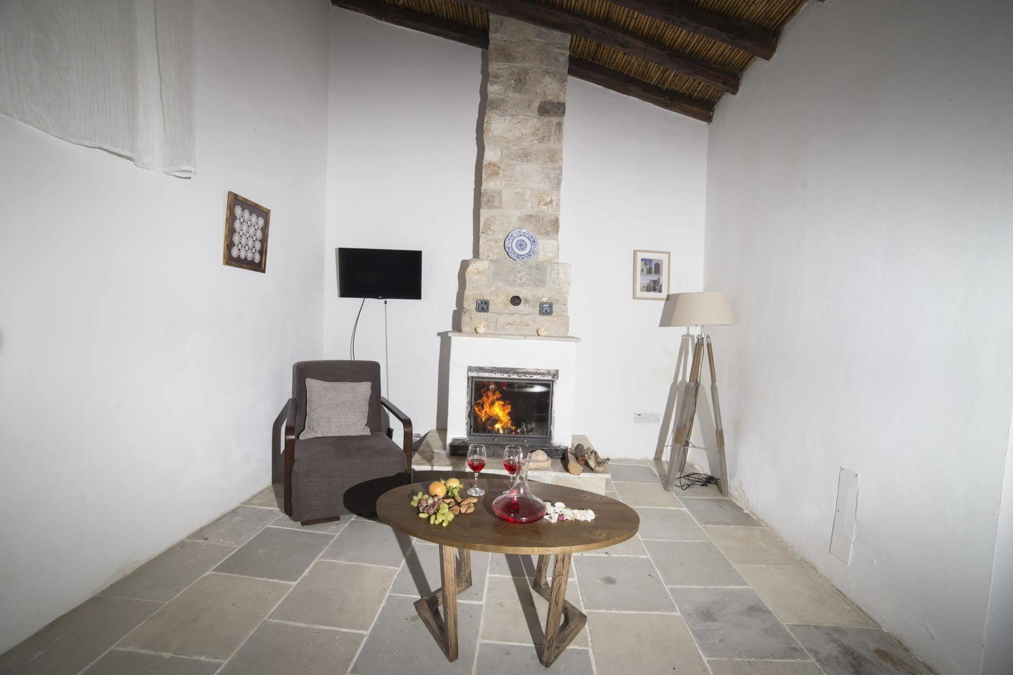 Meleni Cottage Houses Parekklisia Dış mekan fotoğraf